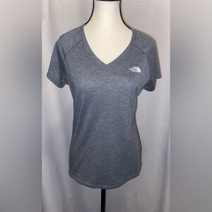 Women’s THE NORTH FACE Vaporwick heather gray T-Shirt size medium‎